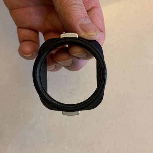 Leica 12524 hood For 35mm summicron 7 element, hood only .