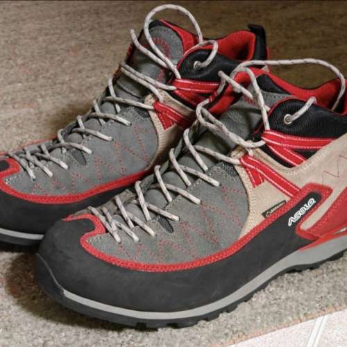 ASOLO GTX 防水鞋