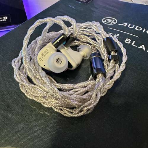64 Audio Fourte Blanc 十二周年旗艦級入耳式耳機