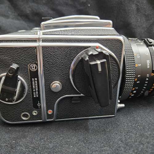 Hasselblad 500C/M CF 2,8/80 T* CF80mm & Makro-Planar 4/120 T* CF120mm
