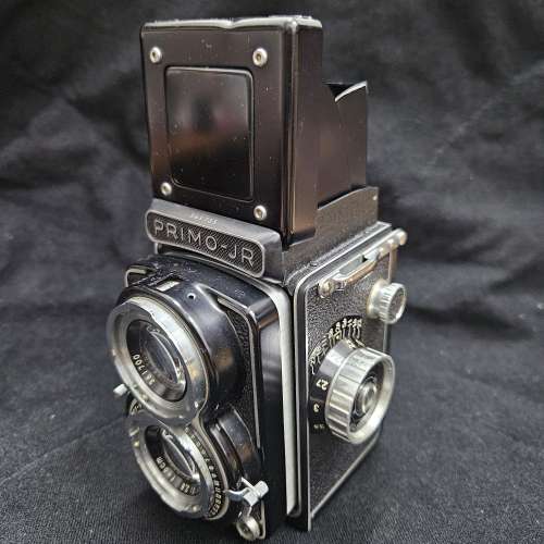 TOKYO KOGAKU PRIMO JR 4X4 TWIN LENS REFLEX CAMERA