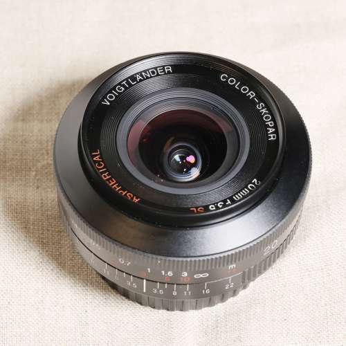 福仔 Voigtlander 20mm 3.5 Canon-EF - $1900