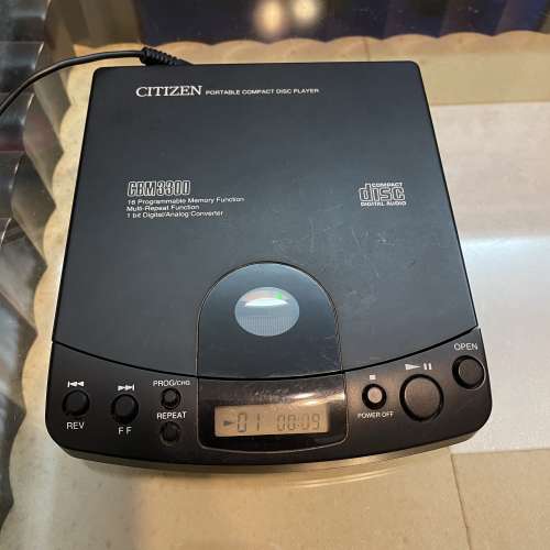 CITIZEN CBM -3300 WALKMAN CD PLAYER 全正常 罕有,八成新
