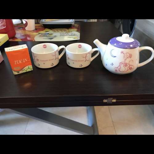 全新 茶壼連兩隻茶杯 限量版 結婚用