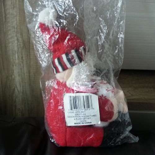 全新 聖誕老人公仔 連毛巾三條 Santa claus with towels