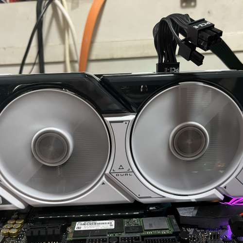 ASUS Dual RTX™ 4060 White OC Edition 行貨