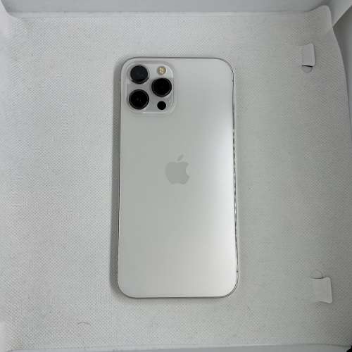$(3) 95%新 iPhone 12 Pro MAX 256GB 白色 港行 🔋84%