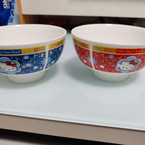 99%新 Hello Kitty 碗一對