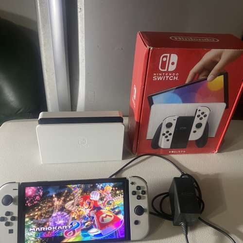 Switch Oled 雙係統 遊戲 二手或全新手提遊戲機 遊戲機、模型