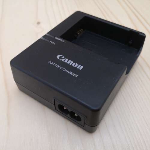 Canon LC-E8E Battery Charger (For Canon LP-E8)