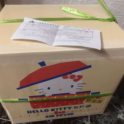限量版hello kitty 氣炸鍋  全新 新品 HK$720  保養情況 有保養, 保養期至 2024 年...