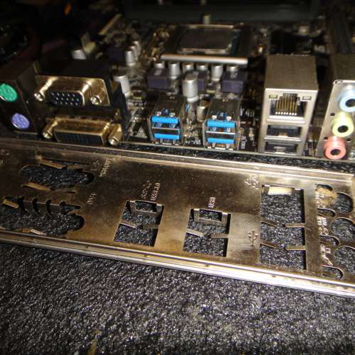 ASUS B150M-K MATX 主版連 i3-7100 3.9GHz Socket 1151