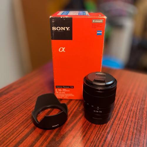sony zeiss 16-70 f4 e-mount
