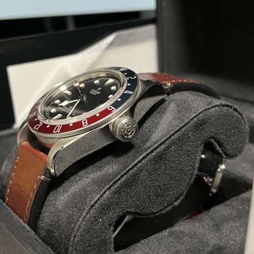 Tudor Black Bay GMT bbgmt not Rolex 皮帶款
