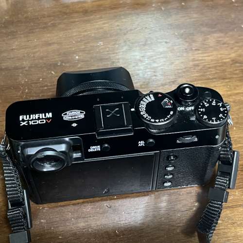 Fuji Fujifilm X100V X100 系列 23mm F2.0 輕便 無反 一體式 相機