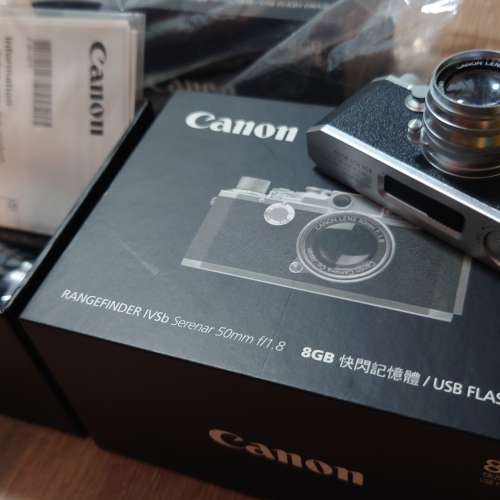 100%real Canon 原廠 8GB USB 相機模型手指，像真度高，極具收藏價值