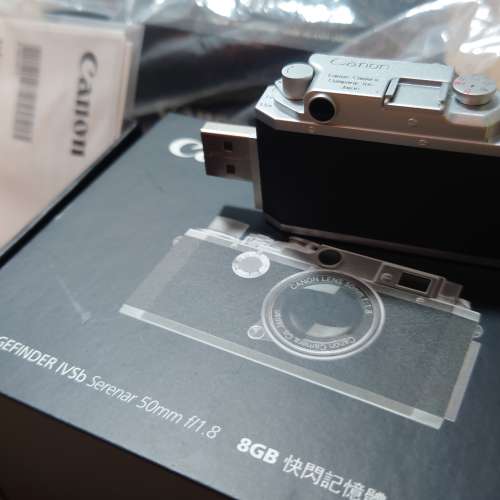 100%real Canon 原廠 8GB USB 相機模型手指，像真度高，極具收藏價值