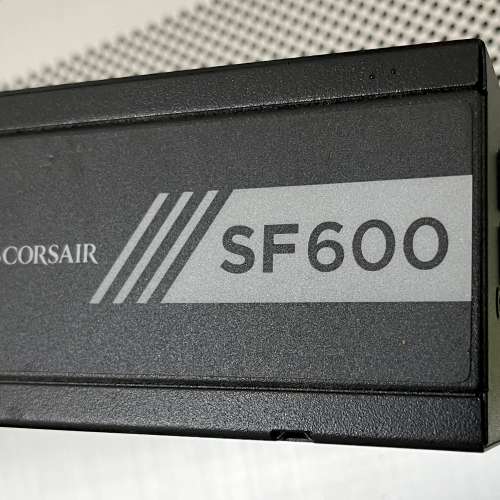 Corsair SF600 火牛