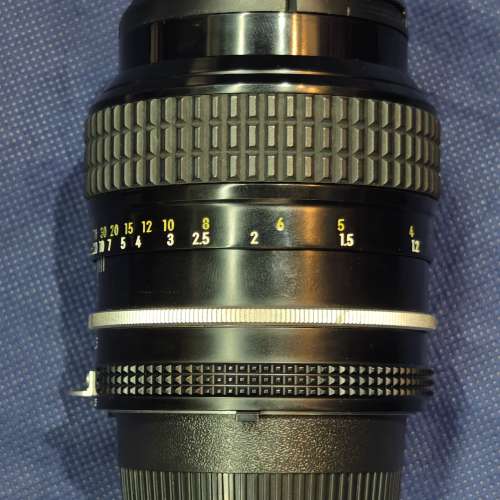 Nikon 105/2.5 AI