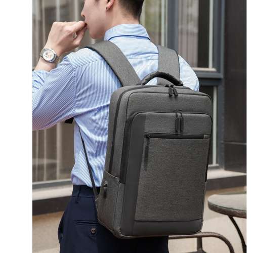 全新男士商務背囊/雙肩包/背包 灰色、藍色及黑色