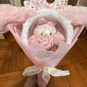 聖誕節送女朋友系列（Sanrio 公仔花）