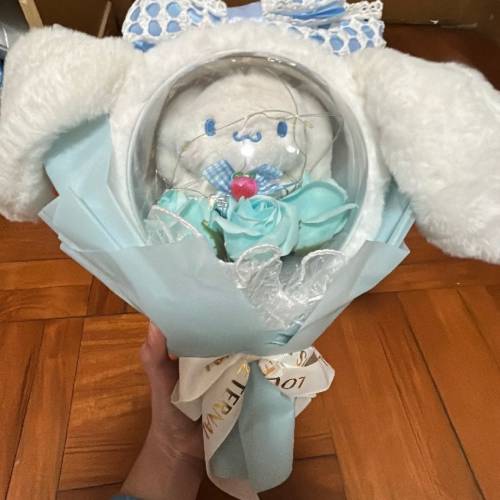 聖誕節送女朋友系列（Sanrio 公仔花）