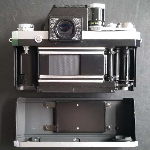 尾期白色Nikon大F連FTn頂及50mm 1.4大光圈標準鏡廣角鏡