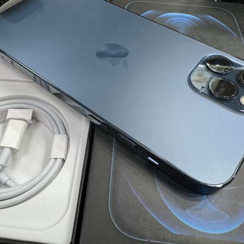 99.9%New iPhone 12 Pro 512GB 藍色 電池效能100% 全套有盒有配件 香港行貨 自用首選