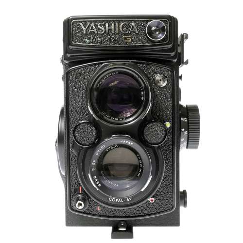 YASHICA Mat 124G 6x6 TLR Medium Format Camera