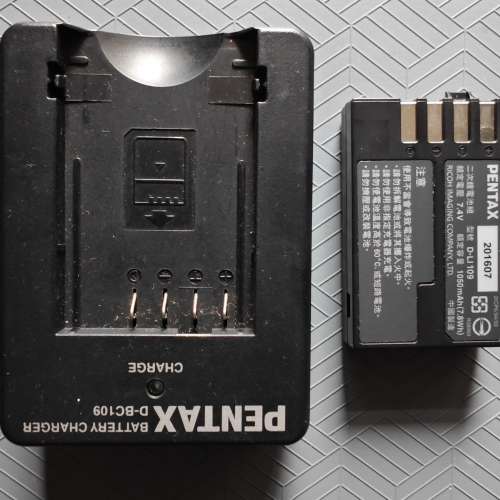原裝 Pentax D-LI 109 電池 & 充電器 (K70 , KF...)