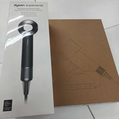 Dyson吹風機加配件