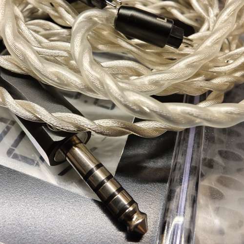 Nostalgia Audio Tesseract 限量版旗艦耳機