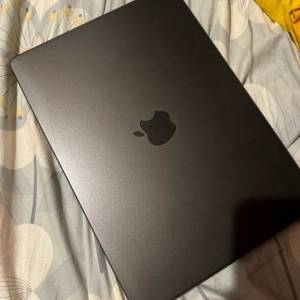 極新 m3 MacBook Pro 14inch space grey 8gb ram 512gb ssd 8core cpu 10core gpu