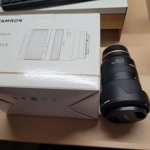 Tamron 28-75mm f2.8 (Sony E-mount)