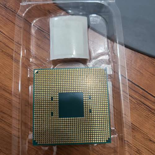 AMD 2700X + GIGABYTE X470