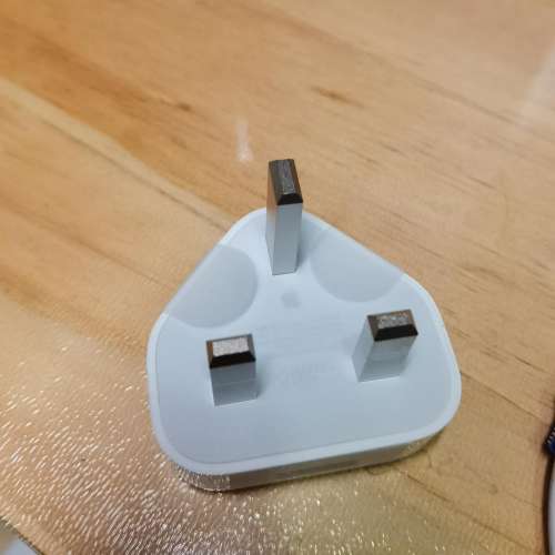 iphine 原裝5V1A充電器