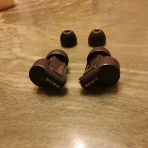 Sony N3AP 剩耳機,連兩對原裝耳膠, 無線無單無其它野, 好少用 約 9成新