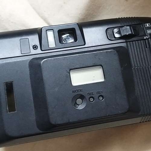 菲林FUJI ZOOM CARDIA 600全自動相機