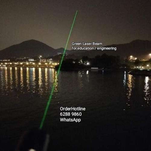 Very High Visibility Laser Pointer 高能見度激光筆套裝.配18650鋰電池+USB充電器
