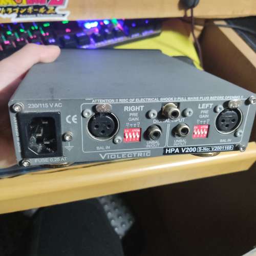 violectric v200 耳擴