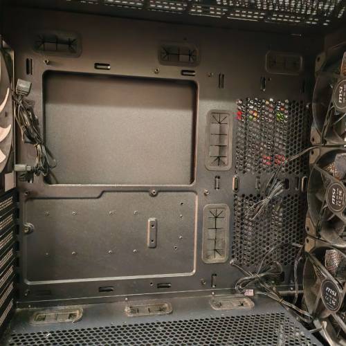 MSI MPG VELOX 100P Airflow