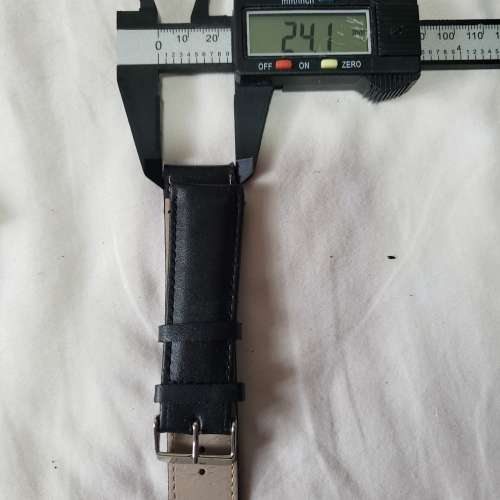 黑色手錶皮帶一條24mm