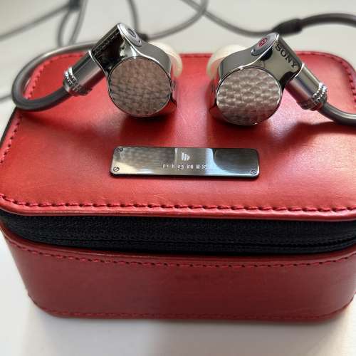 SONY IER-Z1R 98% New