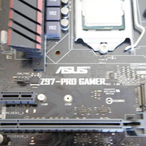 (新淨) Asus Z97 PRO GAMER 連背板 (運作正常 Bios 已更新2203)