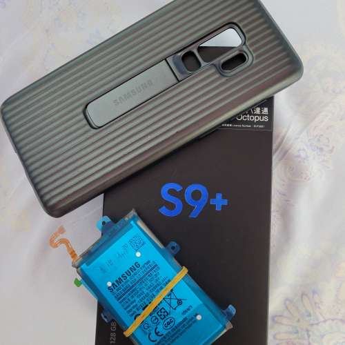 SAMSUNG Galaxy S9 plus 正廠立架式保護背蓋 連吉盒及舊原装電池一片
