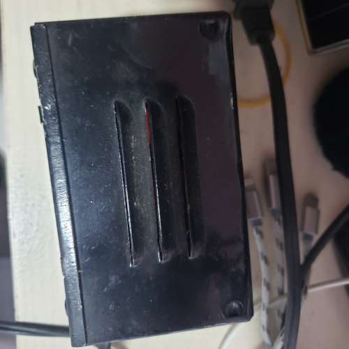 變壓牛一個  220V ～110V互相轉換 合日本電器用，屯門良景村取。