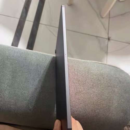 iPad Pro 2018 1TB WIFI + 插卡 1TB 超大容量，11寸大mon ，贈送玻璃鋼化貼及保護套