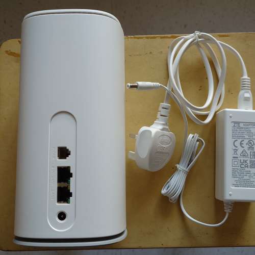 ZTE MC8020 5G Indoor CPE Router 路由器