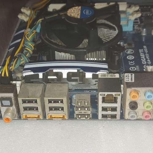 intel i5-750 + Gigabyte GA-P55-UD3R