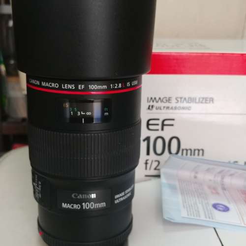 Canon EF 100mm f2.8L Macro is usm